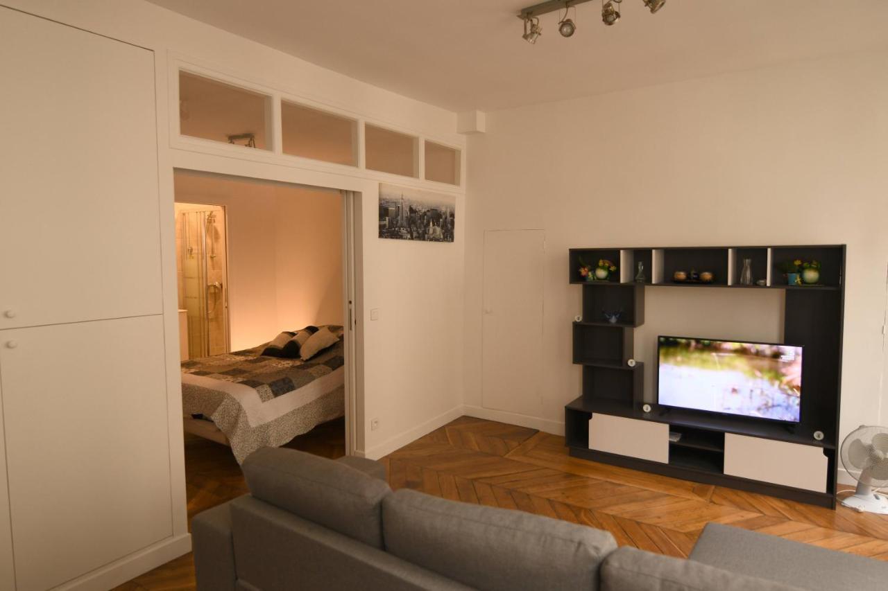 Orleans Aparthotel Paris Exterior photo